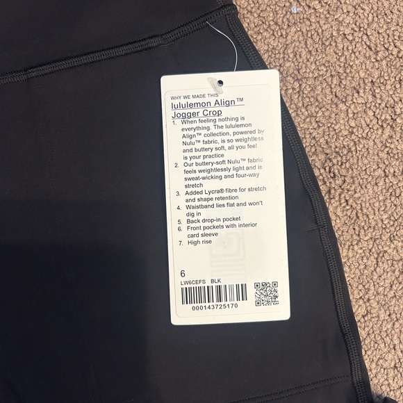 lululemon athletica Align Jogger Crop - Picture 4 of 4